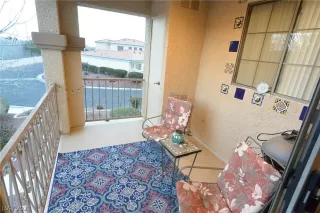 Photo #6: 2264687 Listing