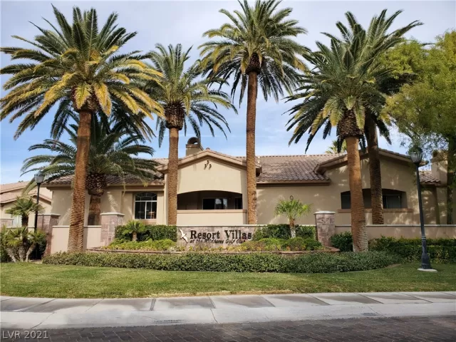 MLS: 2264693 Condo For Sale