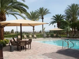 Photo #1: 2264693 Listing