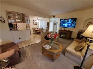 Photo #2: 2264693 Listing