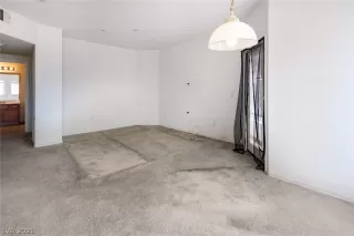 Photo #2: 2264708 Listing