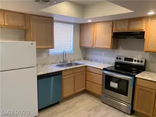 Photo #3: 2264724 Listing