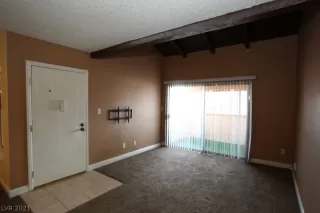 Photo #2: 2264751 Listing