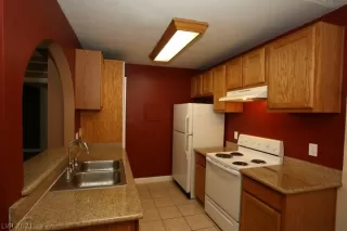 Photo #6: 2264751 Listing