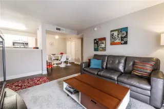 Photo #6: 2264775 Listing 