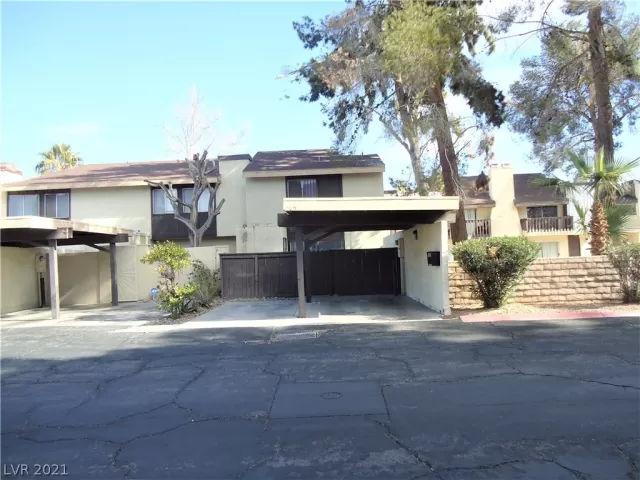 MLS: 2264808 Condo For Sale