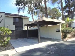 Photo #2: 2264808 Listing