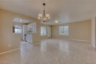 Photo #1: 2264880 Listing