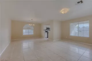 Photo #2: 2264880 Listing