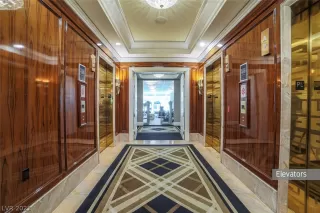 Photo #6: 2264919 Listing