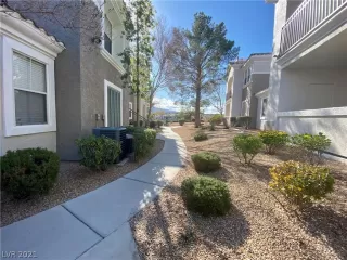 Photo #6: 2264940 Listing 