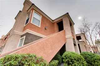 Photo #2: 2264967 Listing