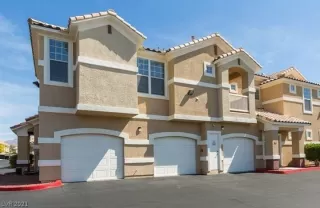 Photo #1: 2265032 Listing 