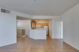 Photo #3: 2265032 Listing 