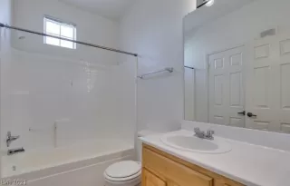 Photo #5: 2265032 Listing 