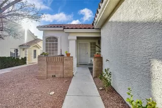 Photo #1: 2265034 Listing 