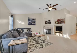 Photo #6: 2265034 Listing 