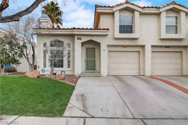 MLS: 2265054 Condo For Sale