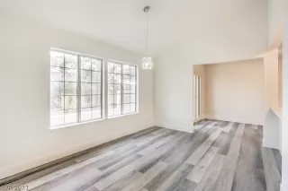 Photo #5: 2265081 Listing