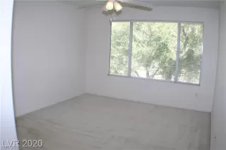 Photo #5: 2265087 Listing