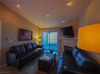 Photo #1: 2265118 Listing 