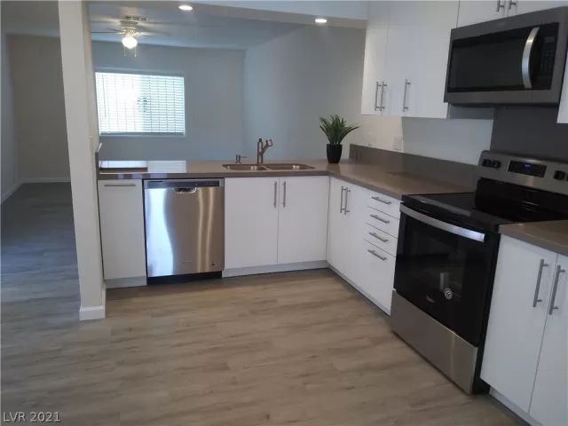 MLS: 2265165 Condo For Sale