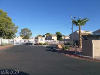 Photo #4: 2265165 Listing 