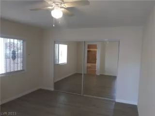 Photo #6: 2265165 Listing 