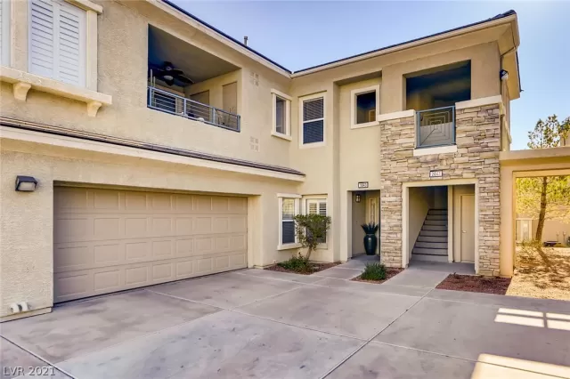 MLS: 2265175 Condo For Sale