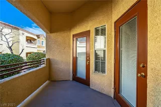 Photo #4: 2265184 Listing