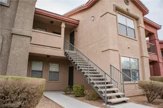 Photo #1: 2265247 Listing