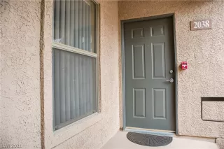 Photo #2: 2265247 Listing