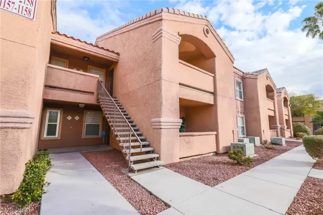MLS: 2265262 Condo For Sale
