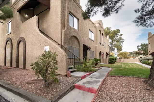 MLS: 2265264 Condo For Sale