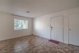 Photo #1: 2265264 Listing