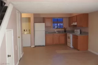 Photo #2: 2265265 Listing 