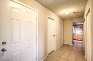 Photo #3: 2265279 Listing 