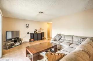 Photo #6: 2265279 Listing 