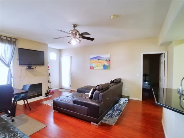 MLS: 2265294 Condo For Sale