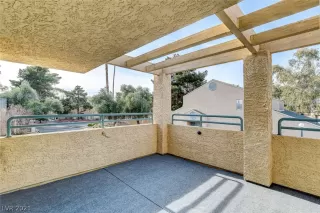 Photo #3: 2265322 Listing