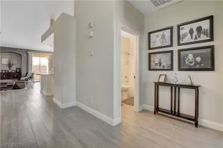 Photo #4: 2265323 Listing 