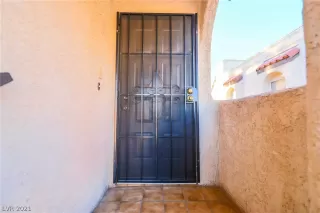 Photo #5: 2265335 Listing 