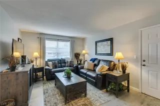 Photo #2: 2265337 Listing 