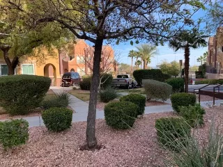 Photo #5: 2265345 Listing 