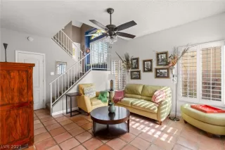 Photo #3: 2265346 Listing 