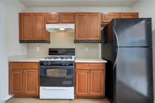 Photo #2: 2265353 Listing