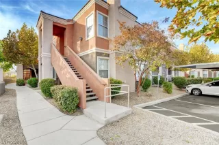 Photo #1: 2265411 Listing