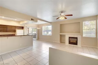 Photo #3: 2265411 Listing