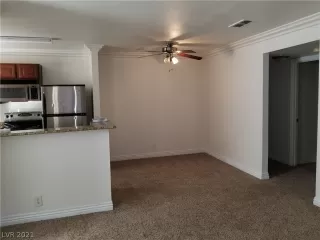 Photo #5: 2265420 Listing 