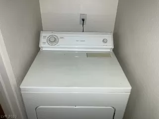 Photo #6: 2265435 Listing 